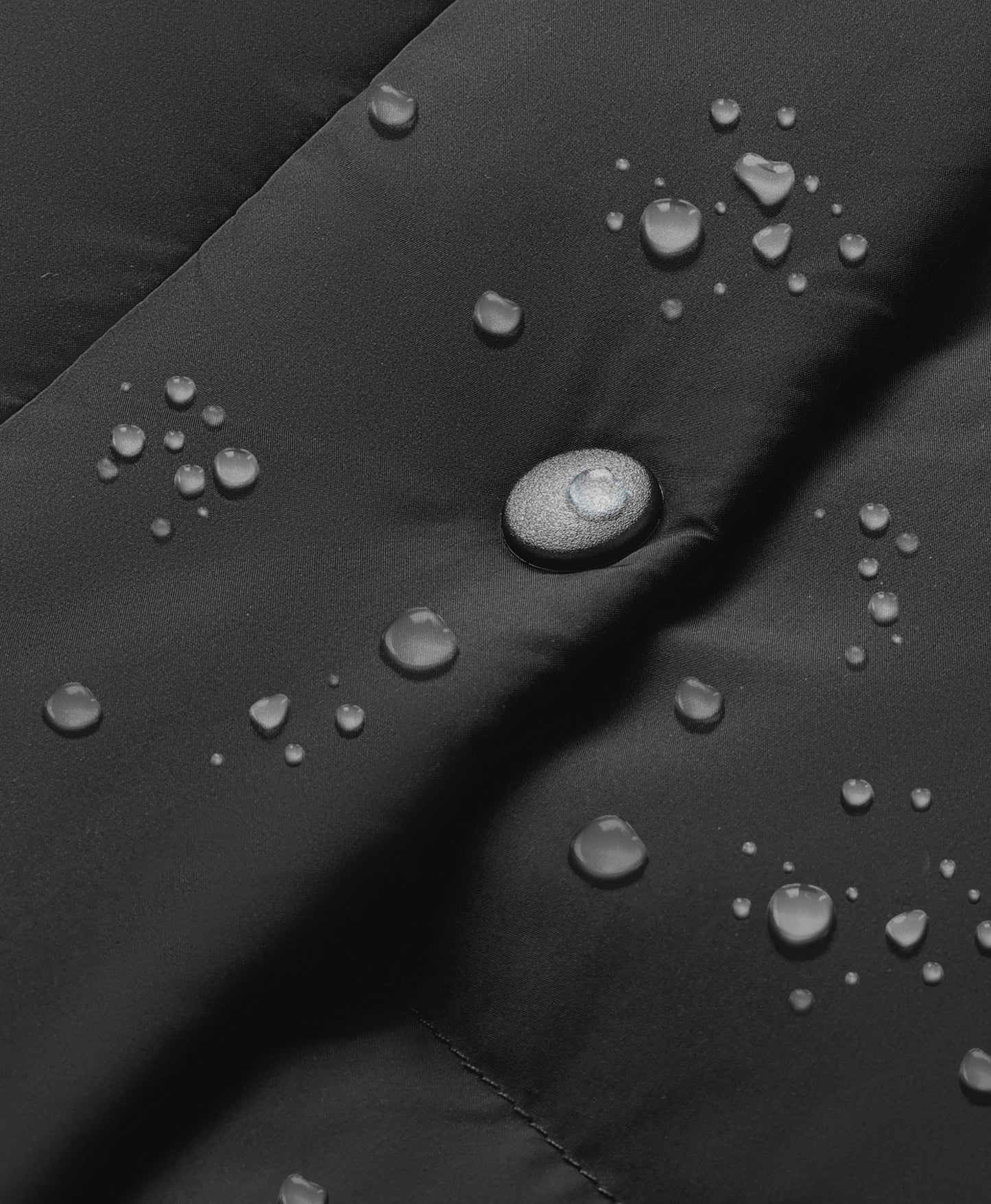 Women's Heated Cropped Puffer Down Gilet - Black / Red