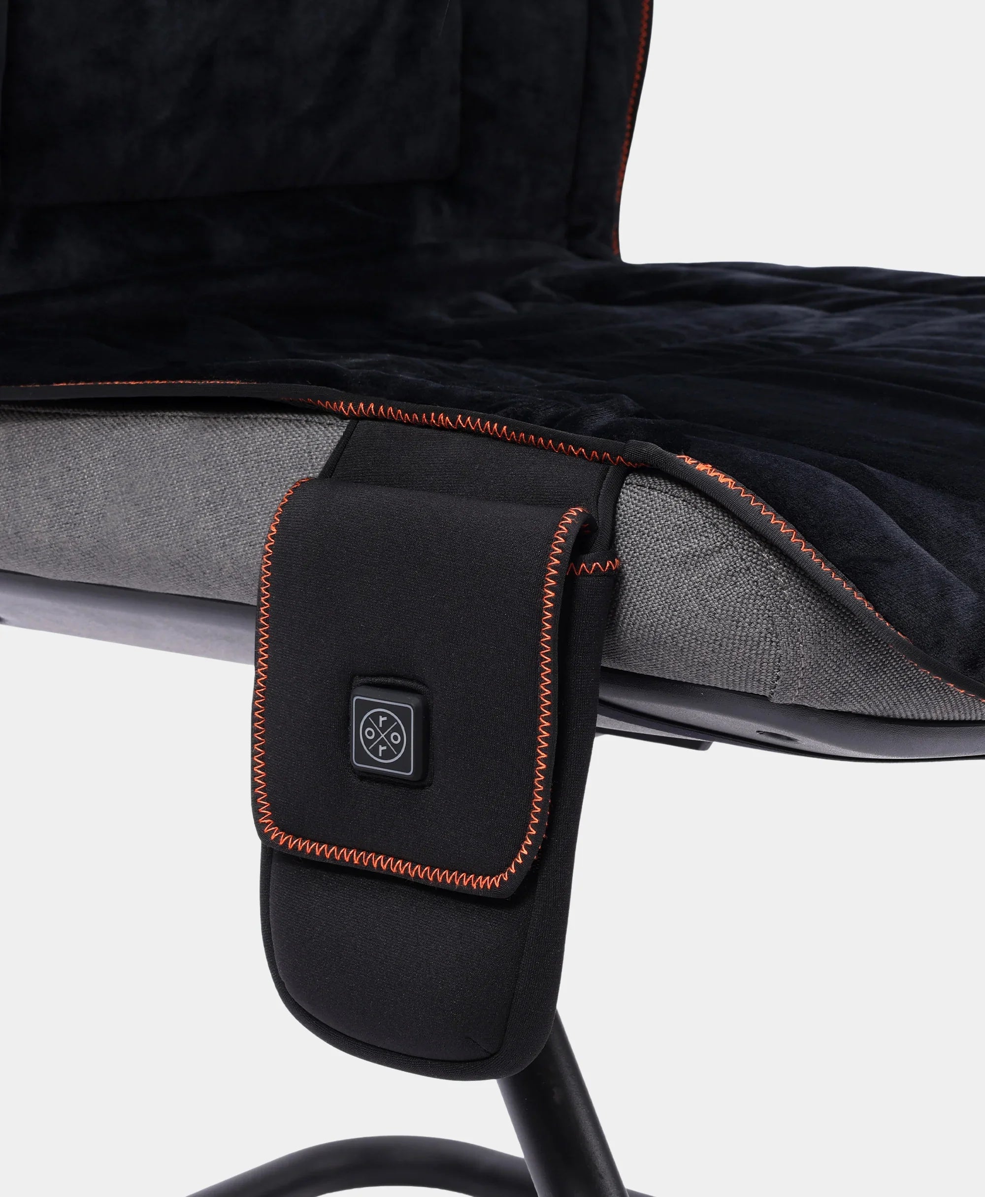Side battery pouch