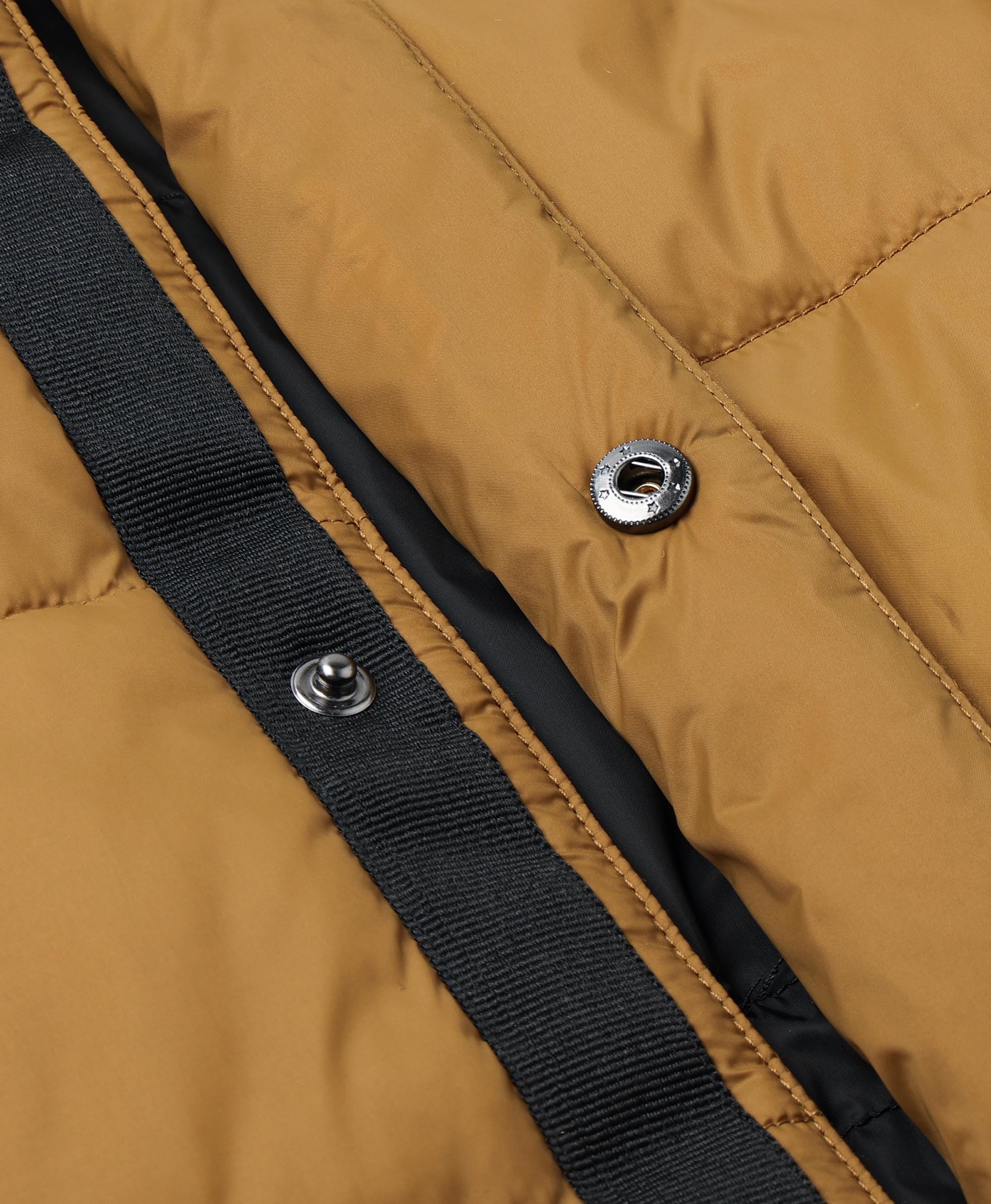 Final Sale - PuffLyte Men's 3-Zone Heated Lightweight Gilet, Thumbnail 28
